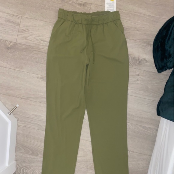Lululemon stretch high rise olive pants - Picture 2 of 7